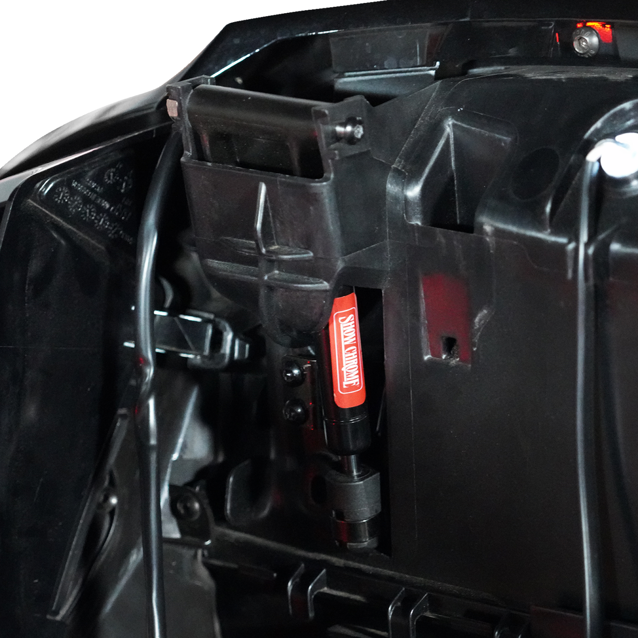 SHOW CHROME Trunk Shock - Can-Am RT 41-267