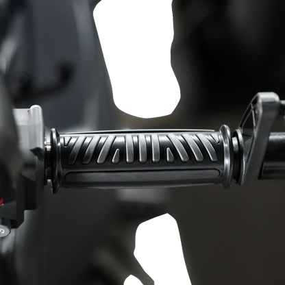 SHOW CHROME Combat Grips - Ryker - Black 17-455BK
