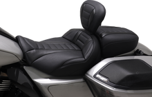 MUSTANG Deluxe Touring Solo Seat - w/ Backrest - Black Stitch - FLT/FLH '23-'25 89401