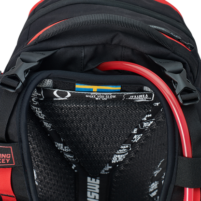 USWE Core Off-Road Daypack - 16L - Black/Red 2163336