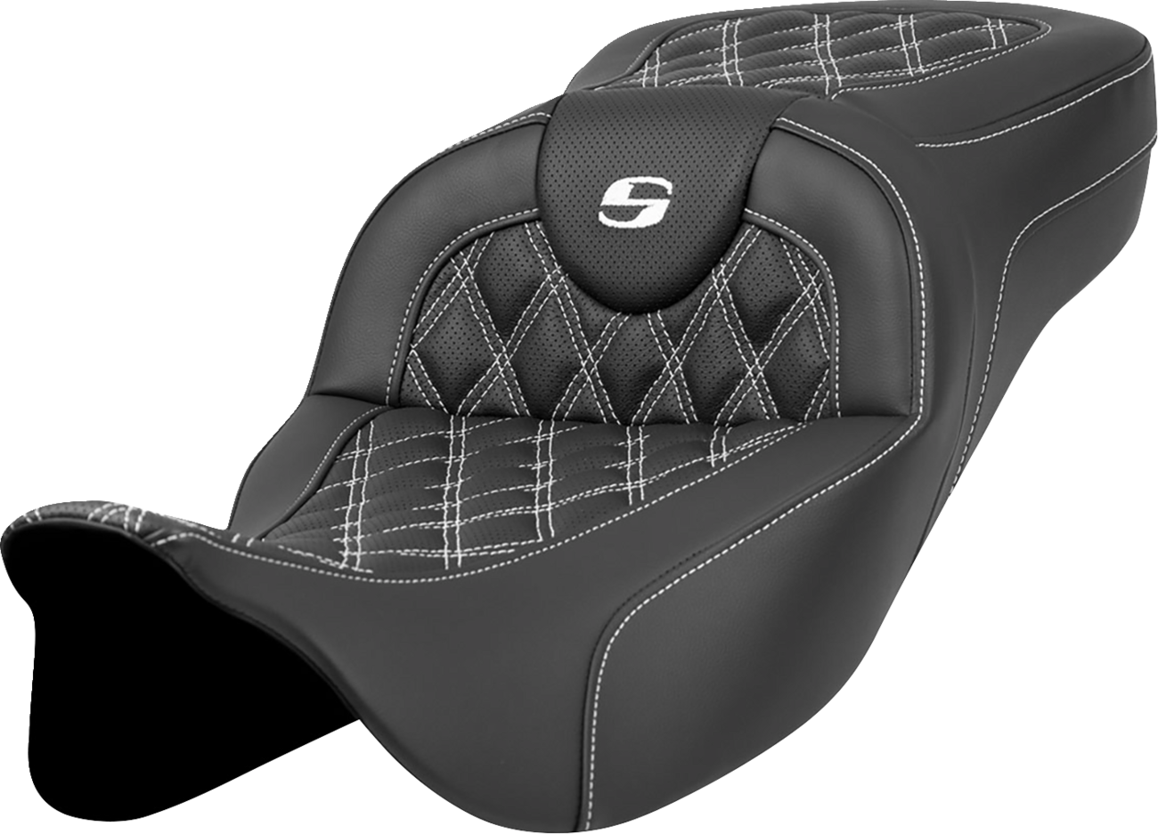 SADDLEMEN Extended Reach Roadsofa™ Seat - Lattice Stitch - White Stitch - without Backrest - FL '08-'24 808-07B-18406