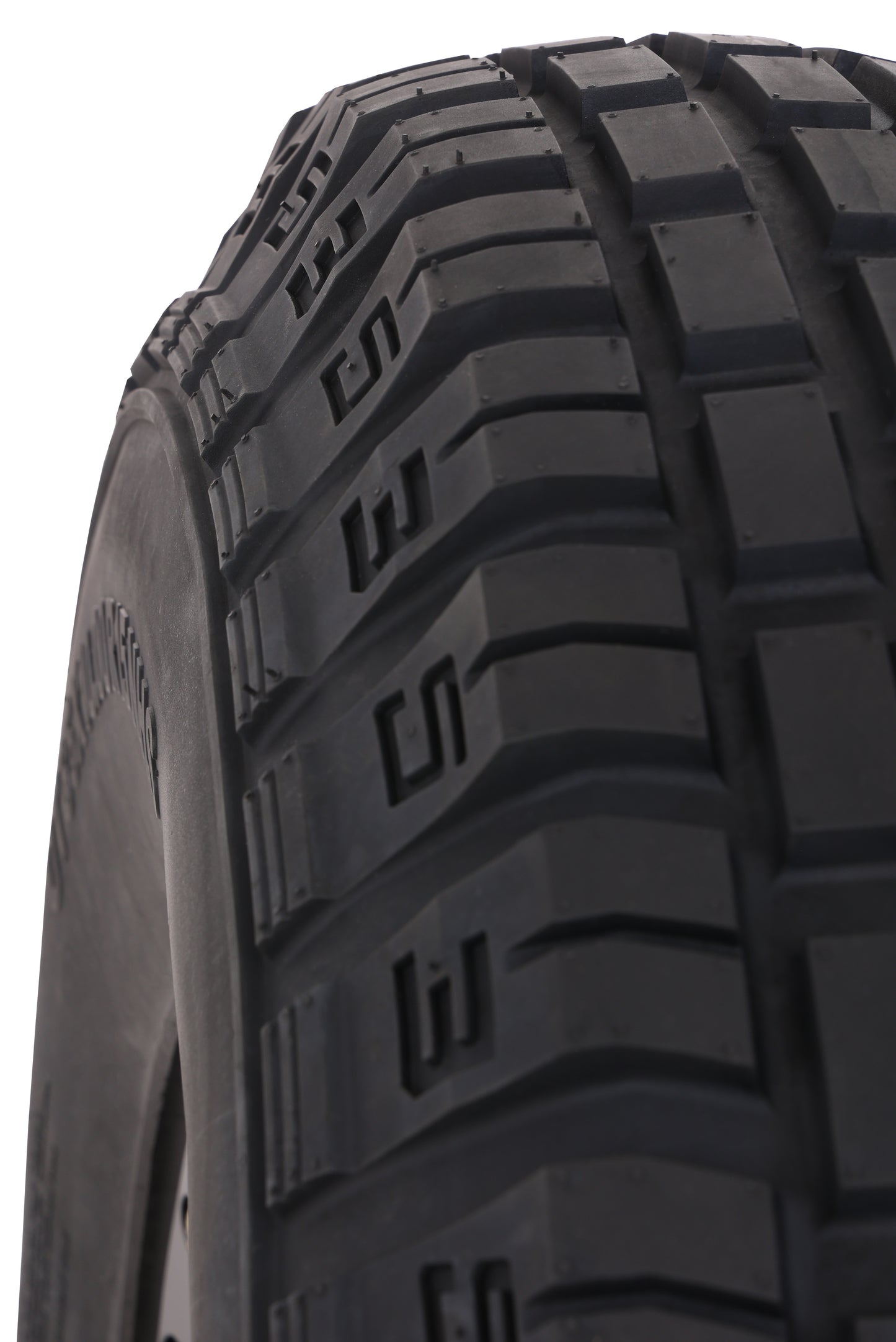 Tire Rr600 35x10r 15