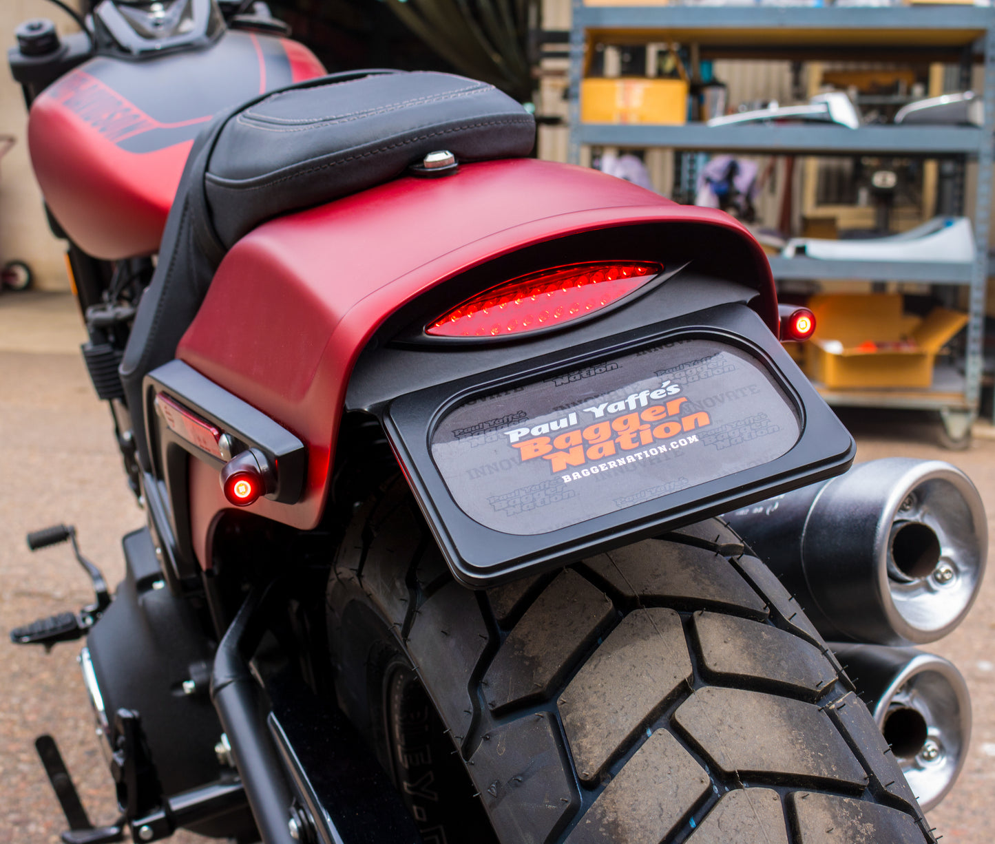Fat Bob Light And License Kit W/Lightning Bullets`18 Up Fxfb