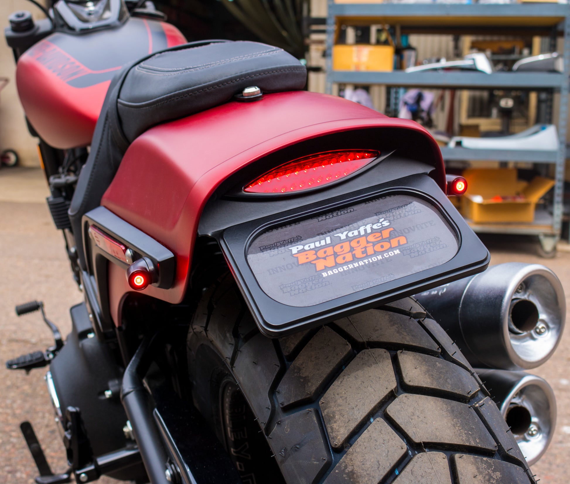 Fat Bob Light And License Kit W/Lightning Bullets`18 Up Fxfb