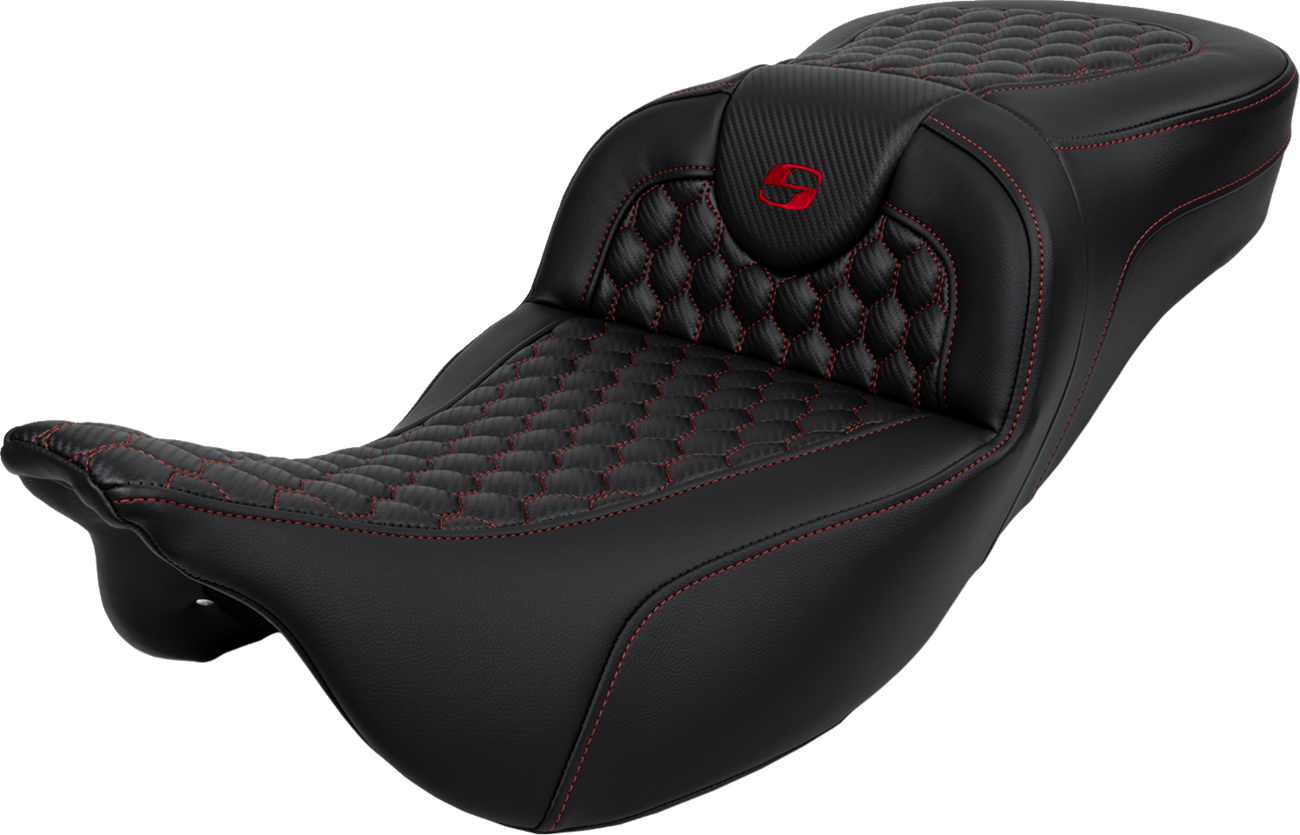 SADDLEMEN RoadSofa™ Seat - Honeycomb - Red Stitch - Extended Reach - without Backrest - FLH/FLT '08-'24 808-07B-19004