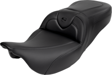 SADDLEMEN Roadsofa™ Seat - with Backrest - Carbon Fiber - Black Stitch - FL '08-'19 808-07B-185B0