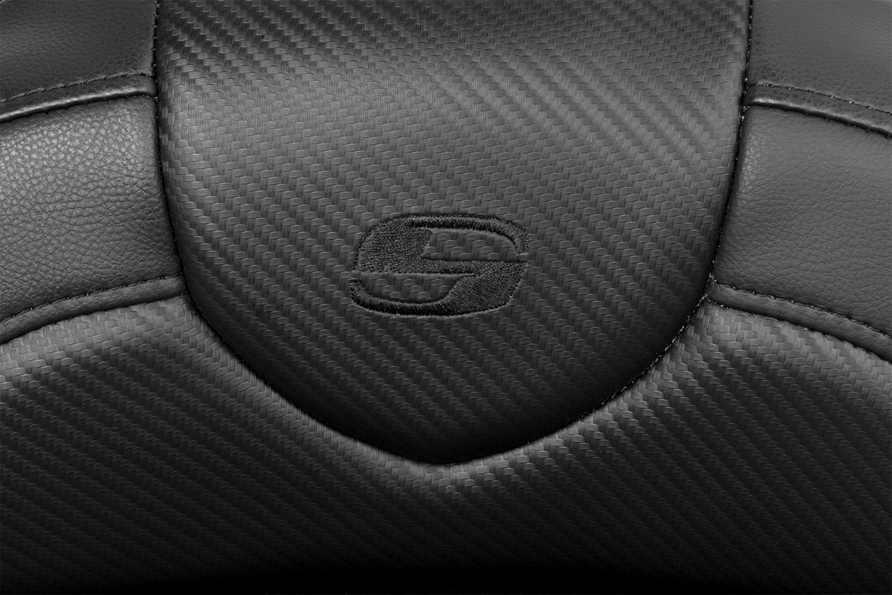 SADDLEMEN Roadsofa™ Seat - with Backrest - Carbon Fiber - Black Stitch - FL '08-'19 808-07B-185B0