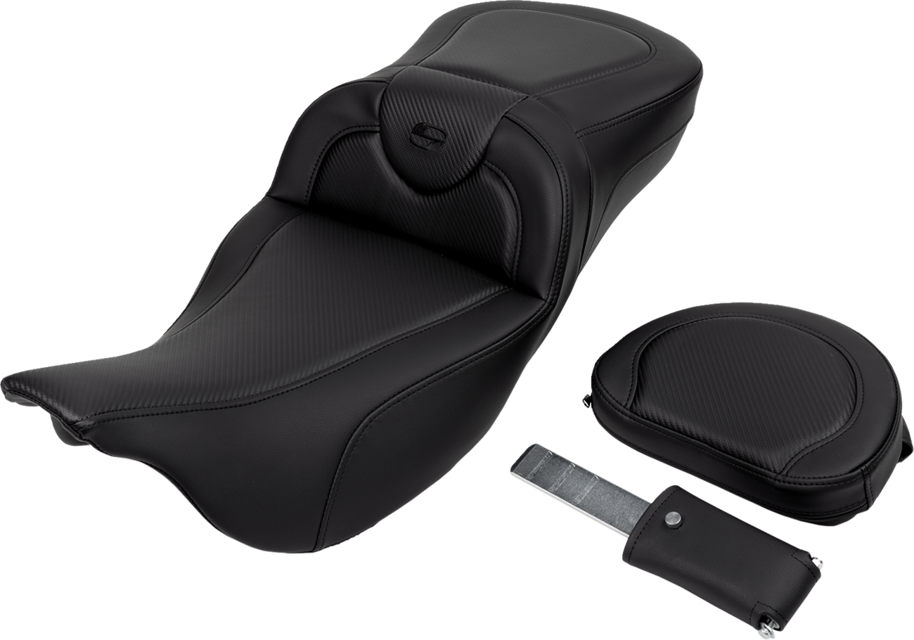 SADDLEMEN Roadsofa™ Extended Reach Seat - Carbon Fiber - Black Stitch - Backrest - FL '08-'24 808-07B-186B0