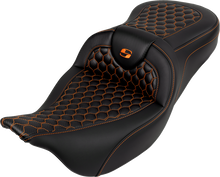 SADDLEMEN RoadSofa™ Seat - Honeycomb - Orange Stitch - without Backrest - FLH/FLT '08-'23 808-07B-18903