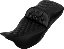 SADDLEMEN Roadsofa™ Extended Reach Seat - without Backrest - Lattice Stitch - Carbon Fiber - FL '08-'23 808-07B-207A0
