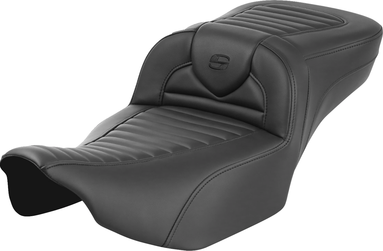 SADDLEMEN Roadsofa™ Extended Reach Seat - without Backrest - Tuck-n-Roll - FLTR/FLHX '23-'24 823-07-20300