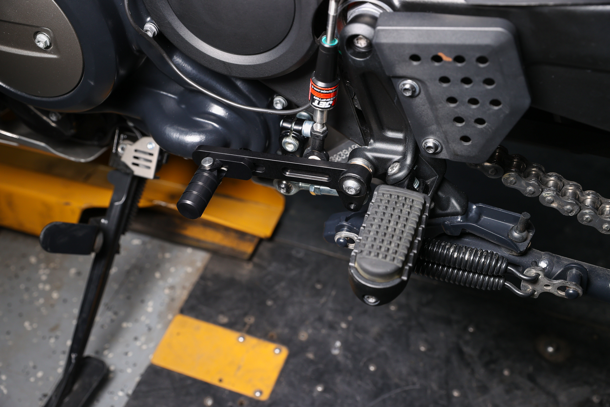 Folding Shift Lever `21 Pan America