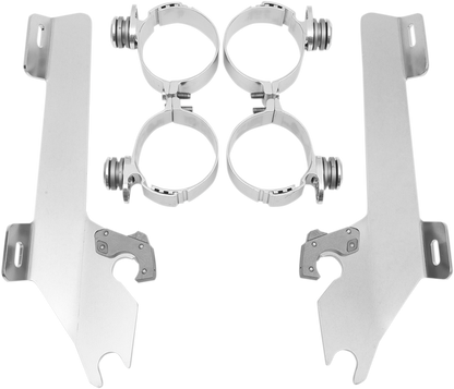 MEMPHIS SHADES Batwing Trigger Lock Mounting Kit - VTX 1800 - Polished MEK1903