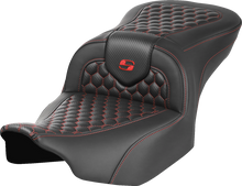 SADDLEMEN Roadsofa™ Seat - without Backrest - Honeycomb - Red Stitch - FLTR/FLHX '23-'24 823-07-18904