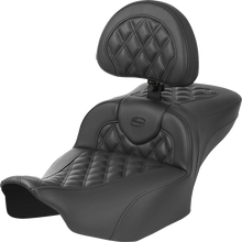 SADDLEMEN Roadsofa™ Extended Reach Seat - with Backrest - Carbon Fiber - Lattice Stitch - FLTR/FLHX '23-'24 823-07-207B0