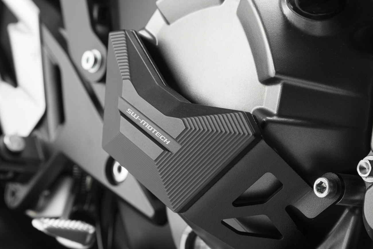 SW-MOTECH Engine Case Guard - Black - Kawasaki - Z800 STP.08.263.10000/B