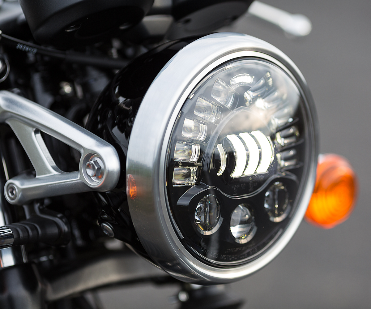 J.W. SPEAKER Adaptive 2 LED Headlight - 7" - Black 0555011