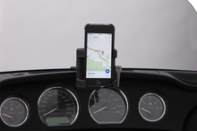 CIRO Phone Holder w/Charger - Fairing Mount - Black - FLH 50317