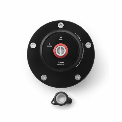 Gas Cap Locking Black/Red Apr