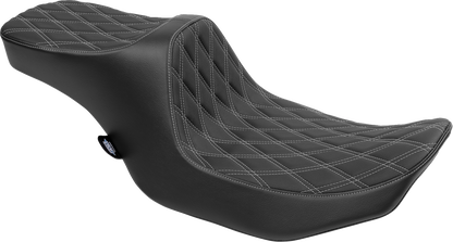 DRAG SPECIALTIES SEATS Predator III 2-Up Seat - Vinyl - Double Diamond - Silver Stitching - FLT/FLH '23-'24 4690C