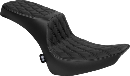 DRAG SPECIALTIES SEATS Performance Predator 2-Up Seat - Vinyl - Double Diamond - Black Thread - FL '00-'17 4689B