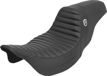 SADDLEMEN Pro Series SDC Performance Seat - w/o Backrest - Tuck-n-Roll/Carbon Fiber - Gripper - FL '08-'23 SC80807T