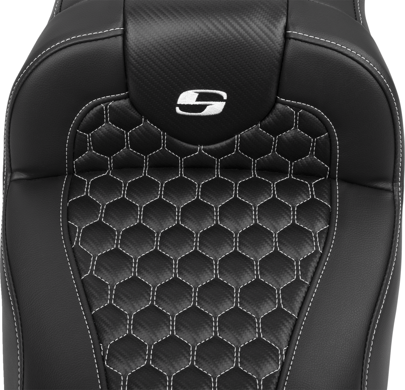 SADDLEMEN Roadsofa™ Extended Reach Seat - with Backrest - Honeycomb - White Stitch - FLTR/FLHX '23-'24 823-07-190B6