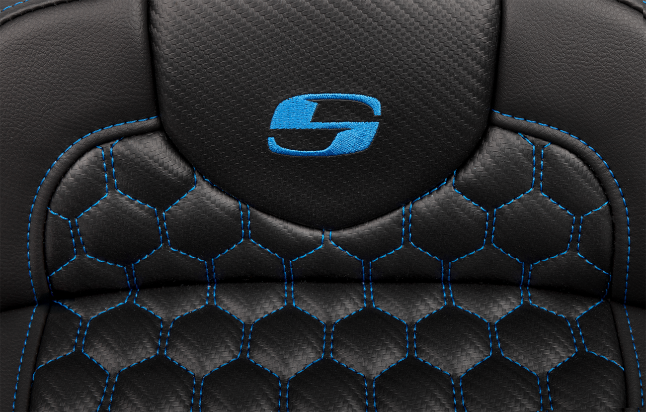 SADDLEMEN Roadsofa™ Extended Reach Seat - with Backrest - Honeycomb - Blue Stitch - FLTR/FLHX '23-'24 823-07-190B1