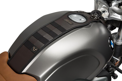 SW-MOTECH Legend Gear Tank Strap System - with LA1 Accessory Bag - BMW '14-'23 BC.TRS.07.512.50100
