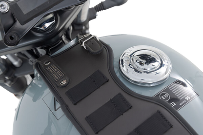 SW-MOTECH Legend Gear Tank Strap System - with LA1 Accessory Bag - Triumph '16-'24 BC.TRS.11.667.50100
