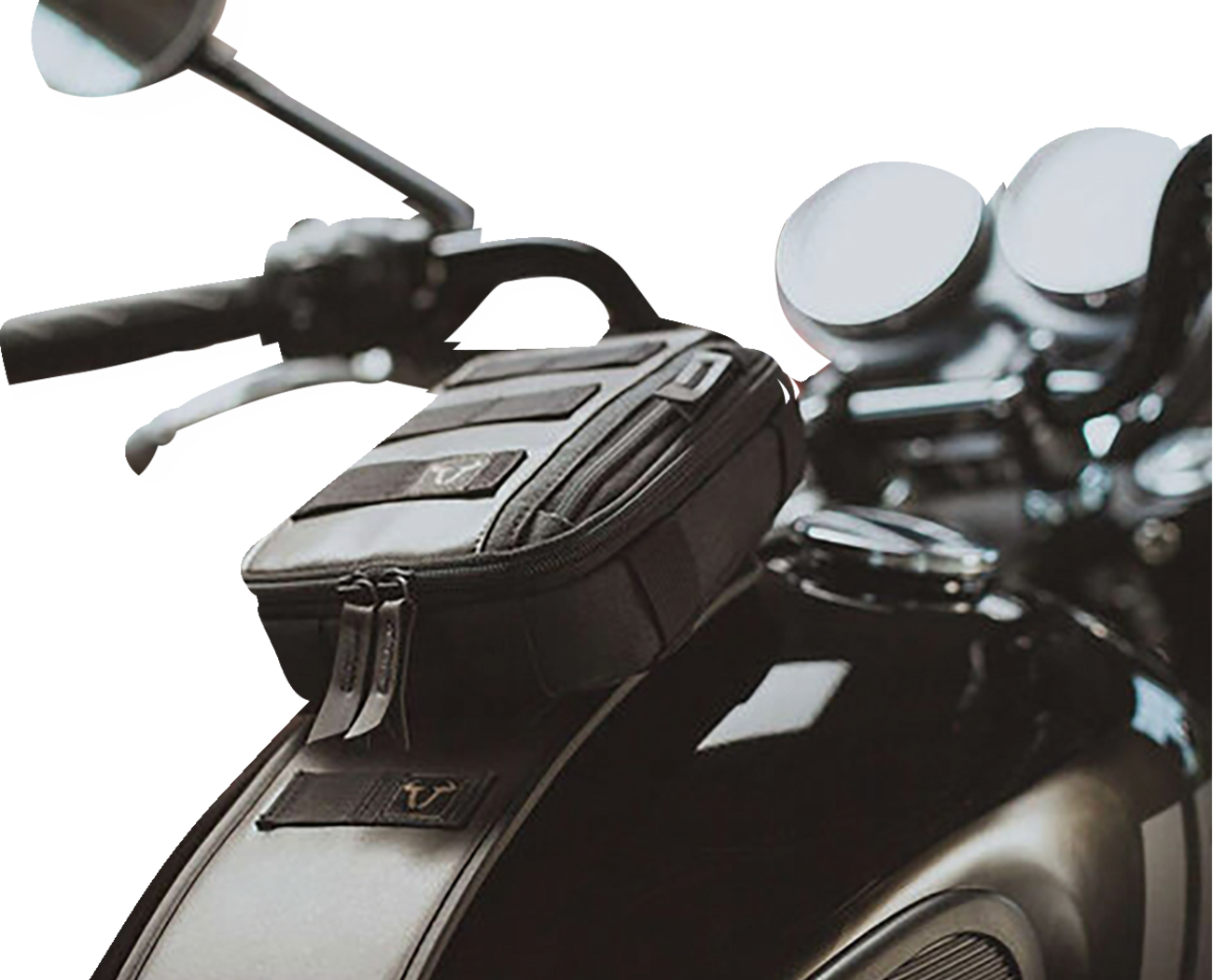 SW-MOTECH Legend Gear Tank Strap System - with LA1 Accessory Bag - BMW '14-'23 BC.TRS.07.512.50100