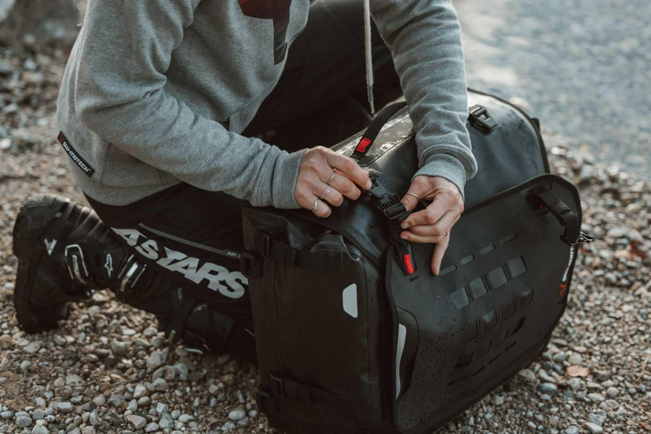 SW-MOTECH SysBag Side Bag System - Black - BMW F650GS/G650GS '99-'15 BC.SYS.07.094.21000B