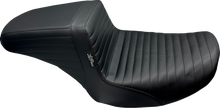 LE PERA Kickflip Seat - Pleated - FLH/FLT '23-'25 LV-597PT
