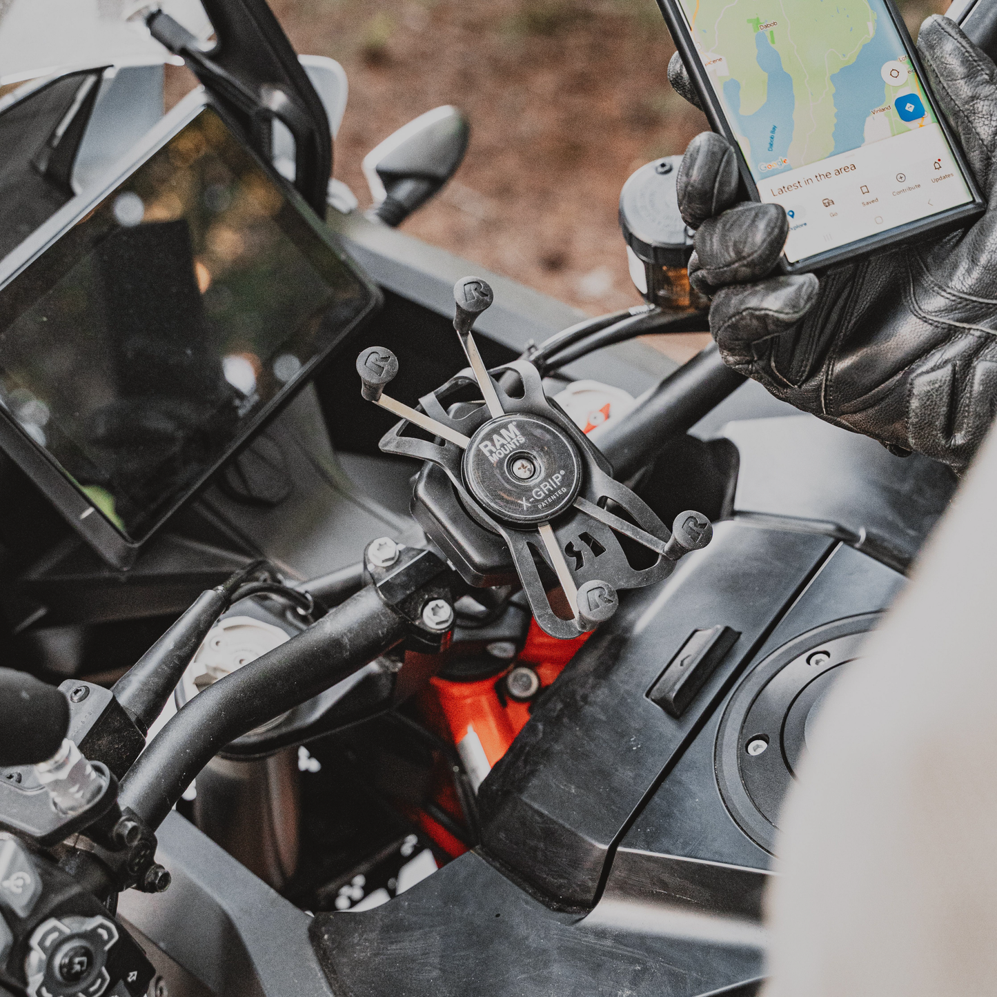 X Grip Vibe Safe L Phone Mount With Small Tough Claw