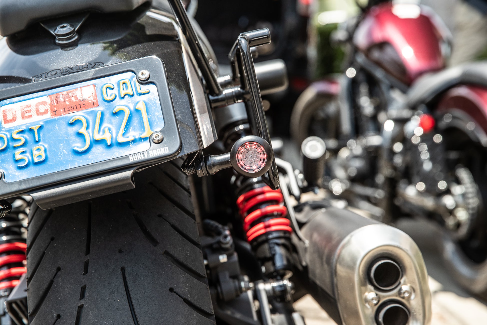 Slash Cut Lic Plt Kit With Ts Black