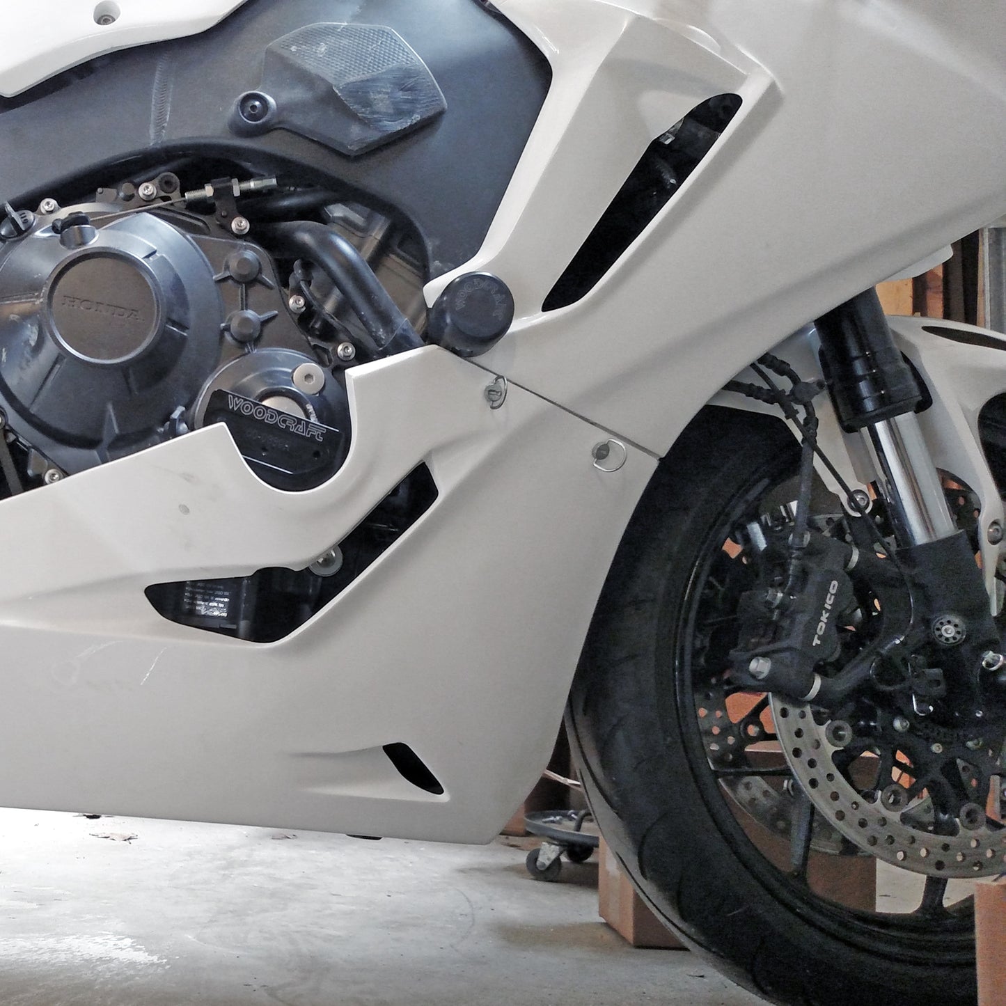 WOODCRAFT CBR1000RR (2017+) Frame Slider Kit (50-1199 Pucks Included)