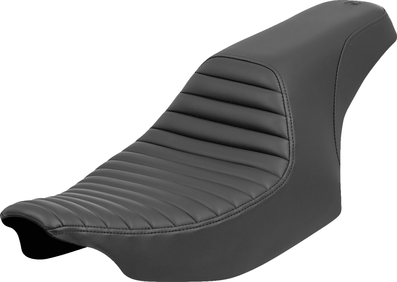 SADDLEMEN Seat - Profiler™ - Tuck-n-Roll - FLT/FLH '23-'24 823-07-148