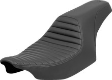 SADDLEMEN Seat - Profiler™ - Tuck-n-Roll - FLT/FLH '23-'24 823-07-148