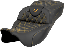 SADDLEMEN Roadsofa™ Extended Reach Seat - Lattice Stitch - Gold Stitch - without Backrest - FL '08-'23 808-07B-18407