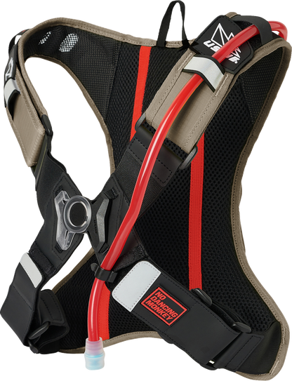 USWE Outlander Hydration Pack - 2L - Sand 5202077021