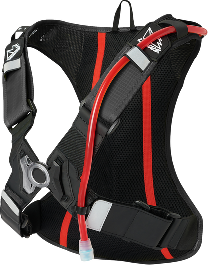 USWE Outlander Hydration Pack - 4L - Black 5204077001