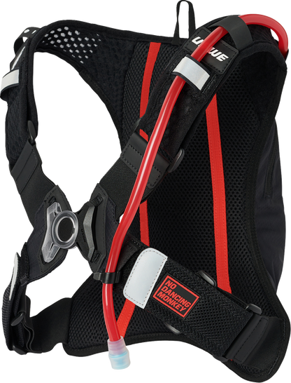 USWE Outlander Hydration Pack - 4L - Recycled Black 5204076001