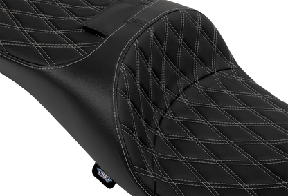 DRAG SPECIALTIES SEATS Extended Reach Freedom Seat - Vinyl - Double Diamond - Silver Stitch - FLT/FLH '09-'25 4696C