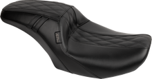 LE PERA Outcast Seat - Without Backrest - GT2 Inlay - FLH/FLT '23-'25 LV-987GT2