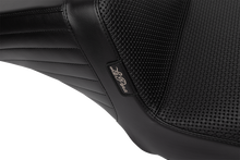 LE PERA Kickflip Seat - Basketweave - FLH/FLT '23-'25 LV-597BW