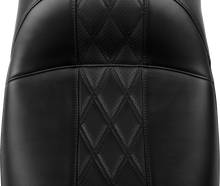 LE PERA Maverick Daddy Long Legs Seat - Without Backrest - Diamond Stitch - HR2 Inlay - FLH/FLT '23-'25 LV-957DLHR2