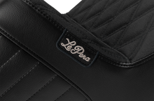 LE PERA Kickflip Seat - Double Diamond Stitch w/ Gripp Tape - FLH/FLT '23-'25 LV-597DDGP