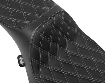 DRAG SPECIALTIES SEATS Extended Reach Predator III Seat - Double Diamond - Silver Stitching - Vinyl - FLH/FLT '23-'24 4705C