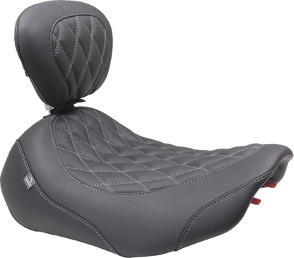 MUSTANG Wide Tripper™ Seat - Solo - Gun Metal Stitching - FLT/FLH '23-'25 89503GM