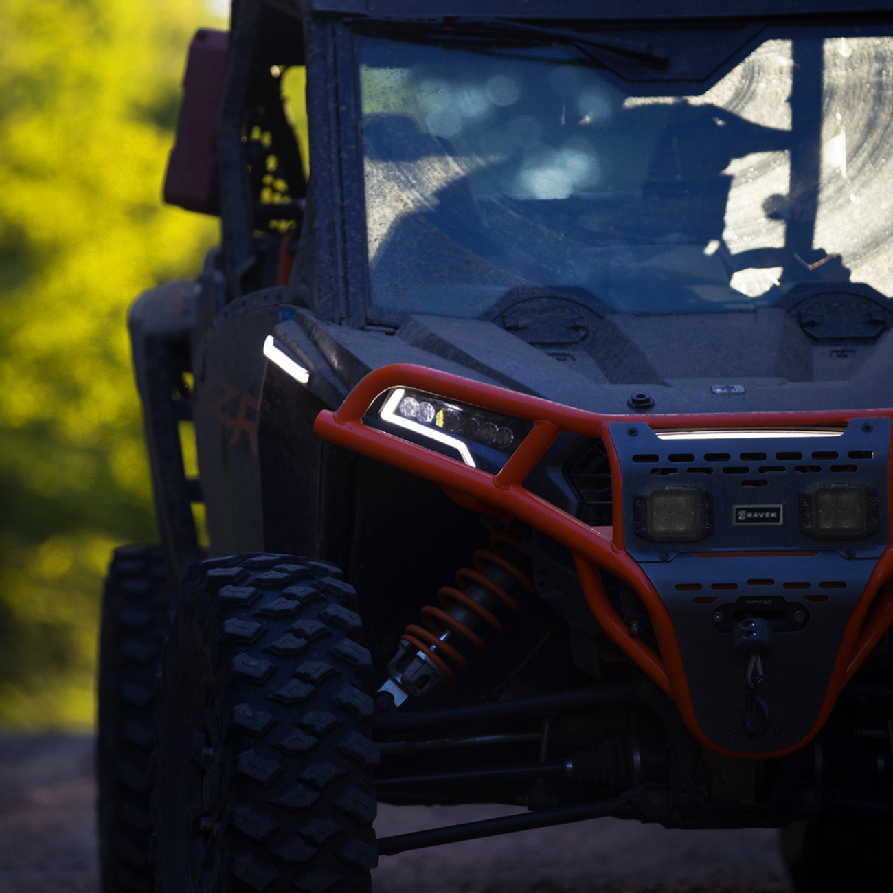 RAVEK Front Bumper/Skid Plate with White Lights - Red - RZR XP 1000 64-317RDL